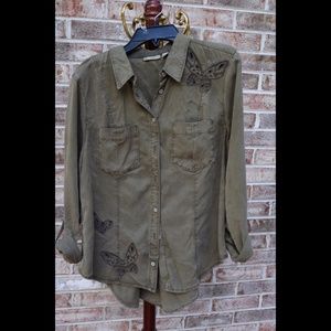 Long-Sleeve Button Up Shirt
